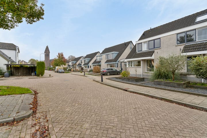 Foto 4 van Van Woerkomstraat 15