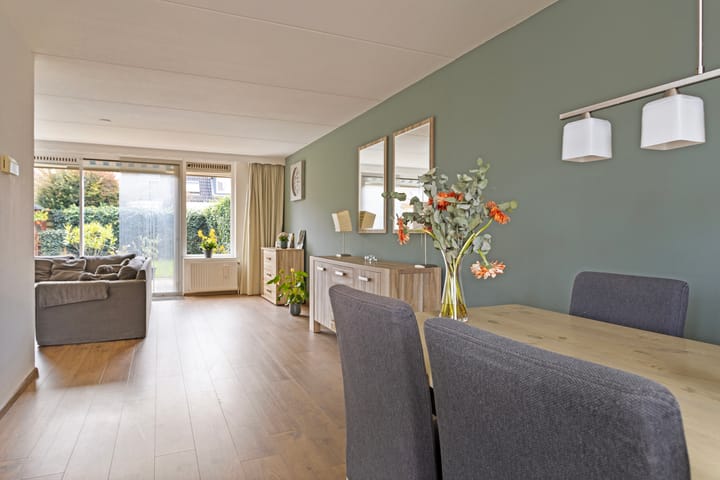 Foto 13 van Van Woerkomstraat 15