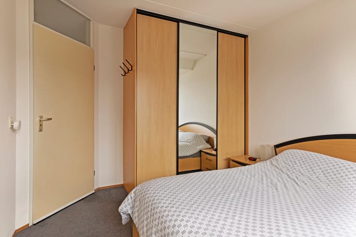 Foto 21 van Van Woerkomstraat 15