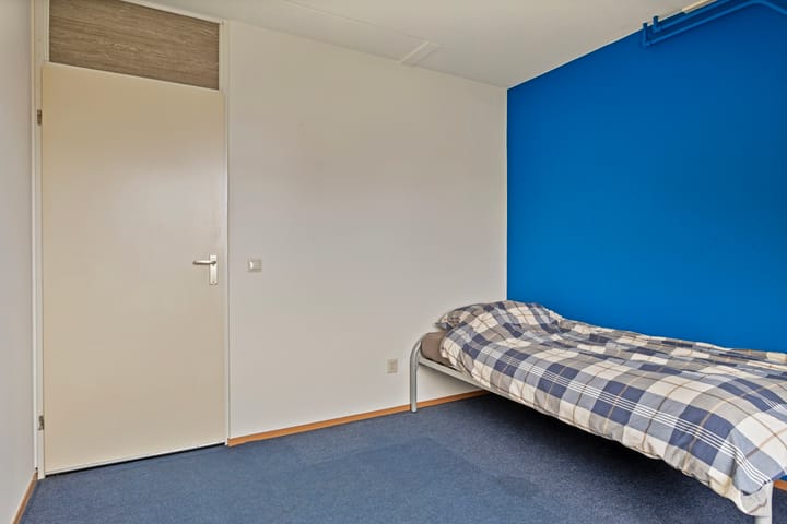 Foto 27 van Van Woerkomstraat 15