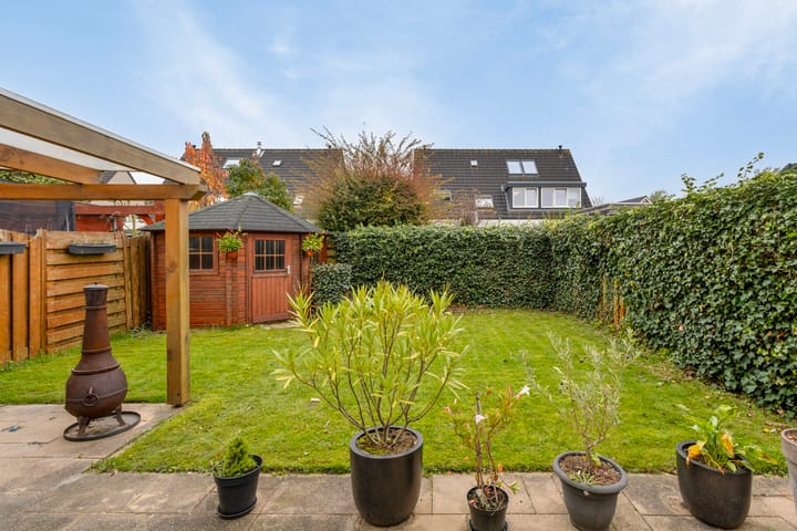 Foto 35 van Van Woerkomstraat 15