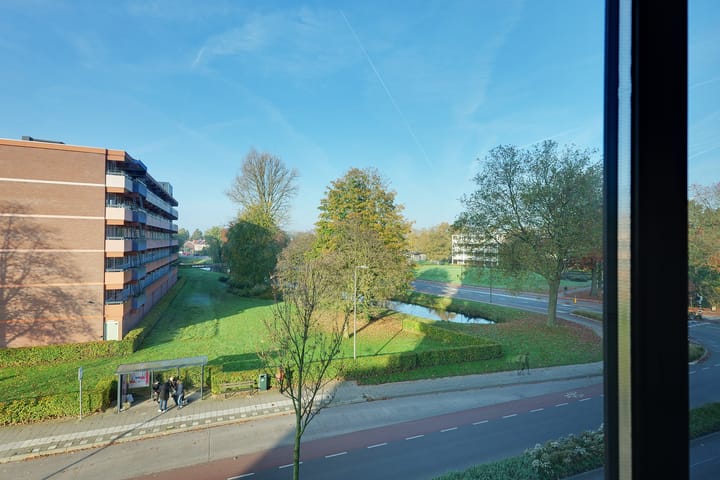 Foto 22 van Churchillplein 80