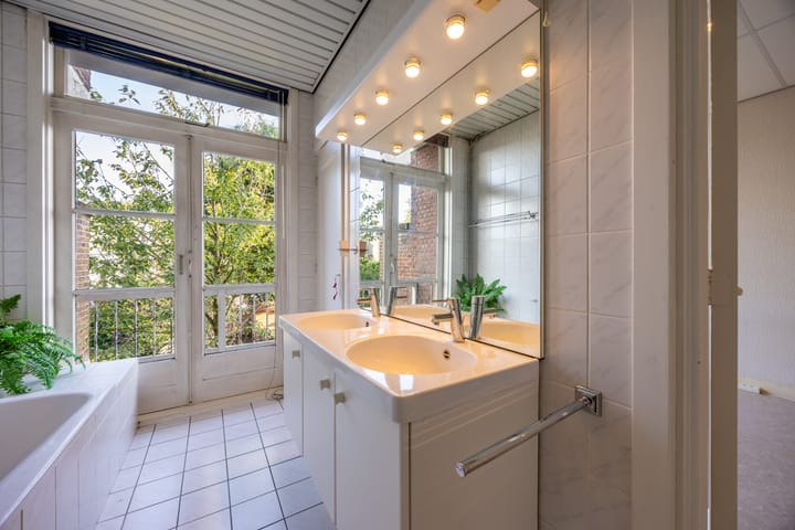 Foto 31 van Haagweg 189-A