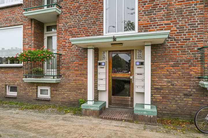 Foto 2 van Koningin Julianalaan 219