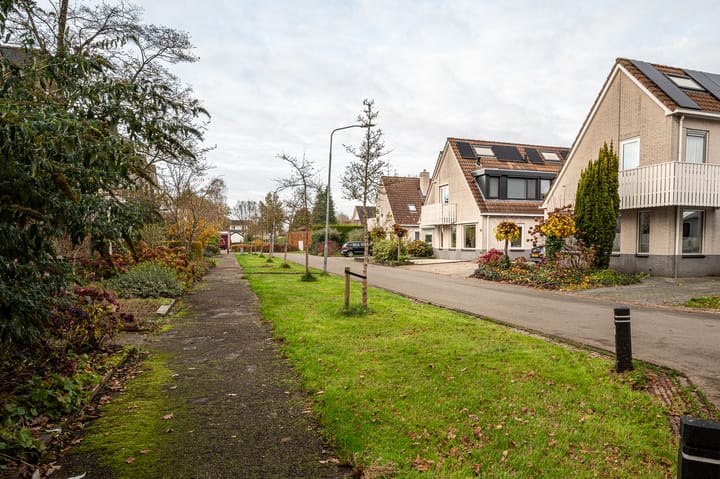 Foto 10 van Etmat 14