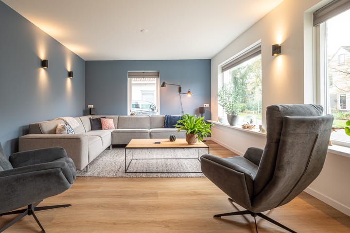 Foto 13 van Etmat 14