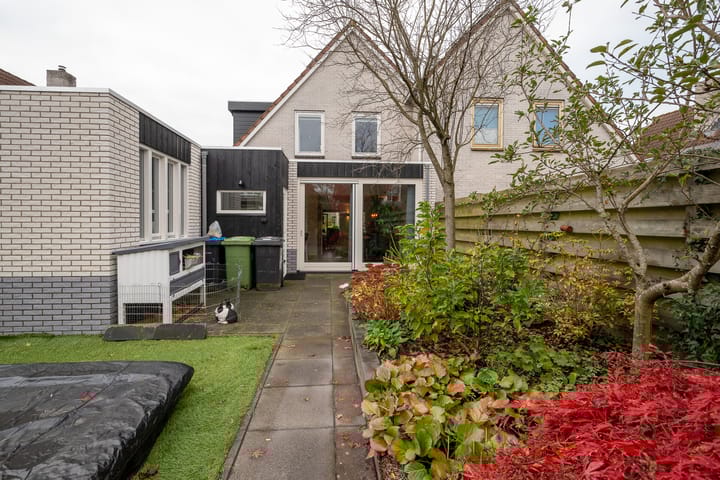 Foto 47 van Etmat 14