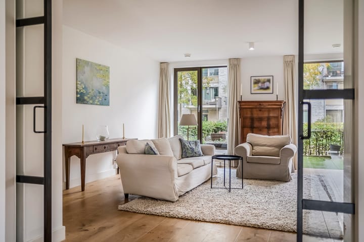 Foto 18 van Saskia van Uijlenburgkade 88