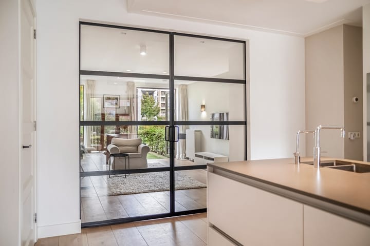 Foto 26 van Saskia van Uijlenburgkade 88