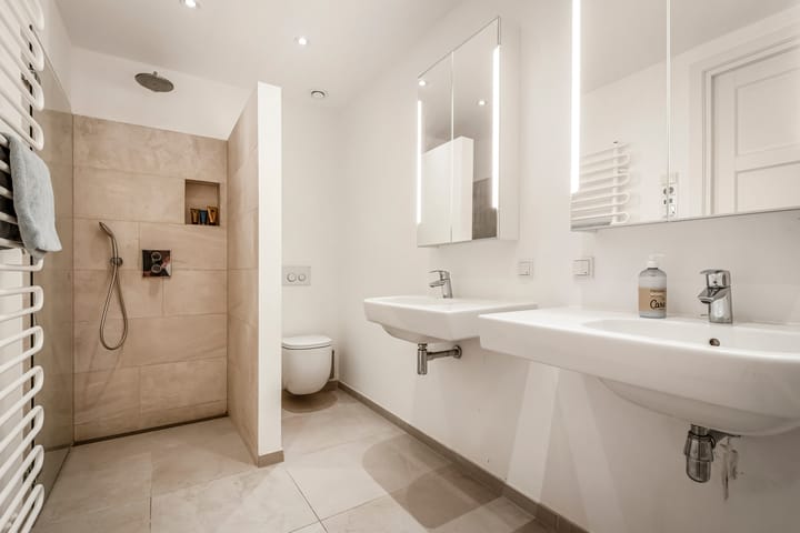 Foto 46 van Saskia van Uijlenburgkade 88