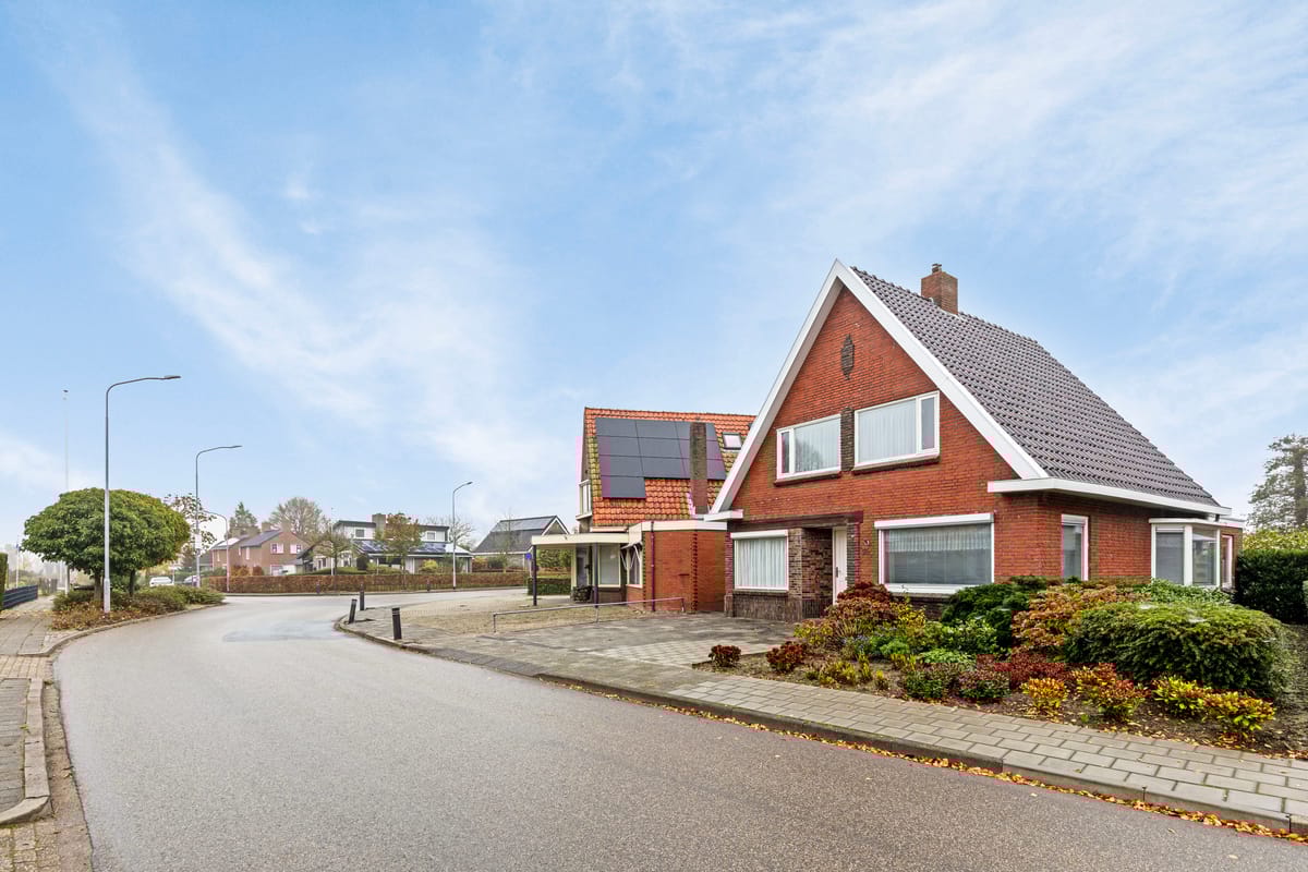 Photo 10 of Hoofdweg 55