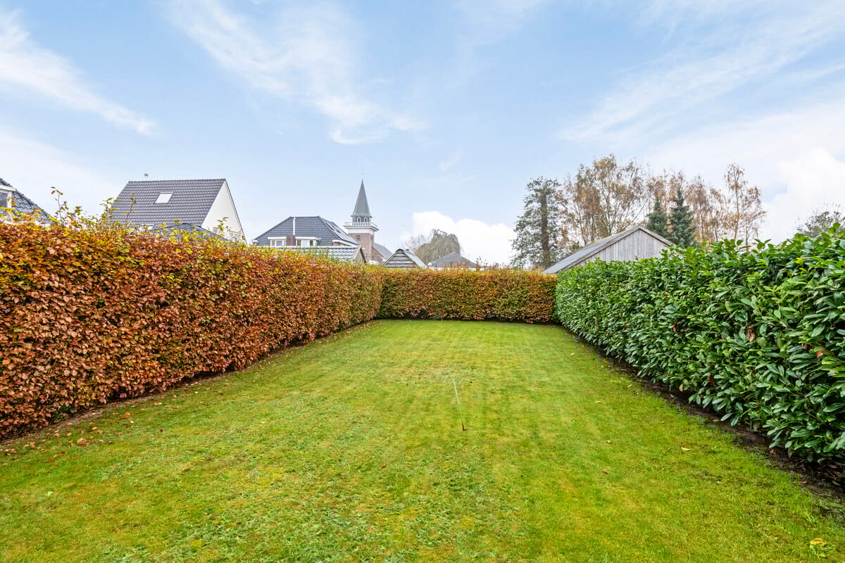 Photo 15 of Hoofdweg 55