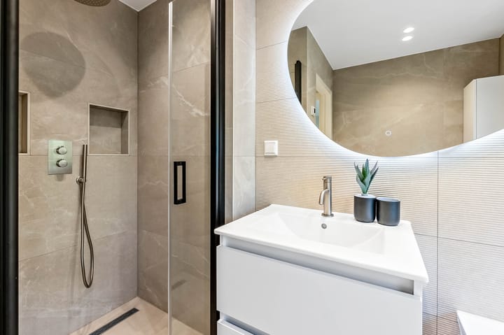 Foto 42 van Diepenbrocklaan 4