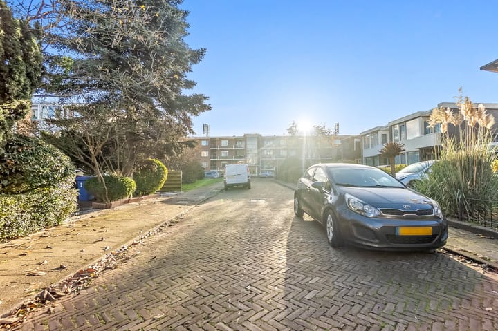 Foto 69 van Diepenbrocklaan 4