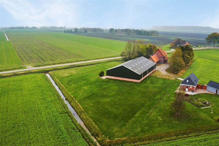 Bekijk foto 30 van Ideweersterweg 12