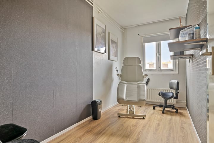 Foto 16 van Oostzeestraat 85