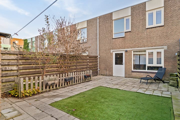 Foto 19 van Oostzeestraat 85