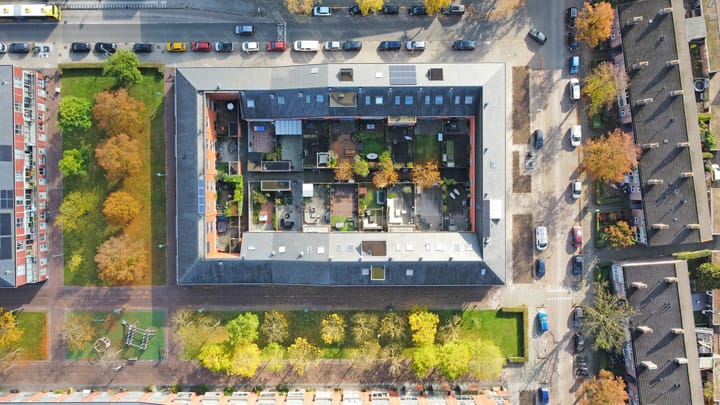 Foto 43 van Prof. H. Bavinckstraat 40