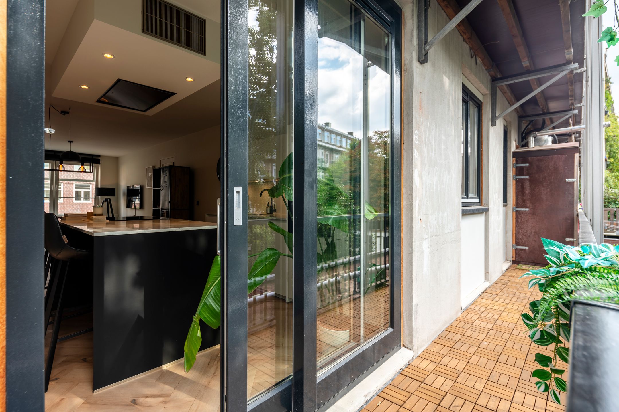 Photo 12 of Admiraal De Ruijterweg 309-1