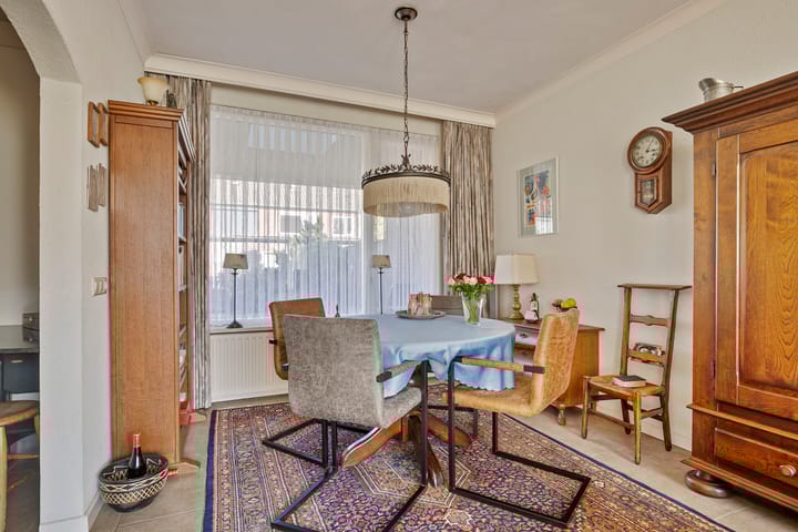 Foto 11 van Dolfijnlaan 102