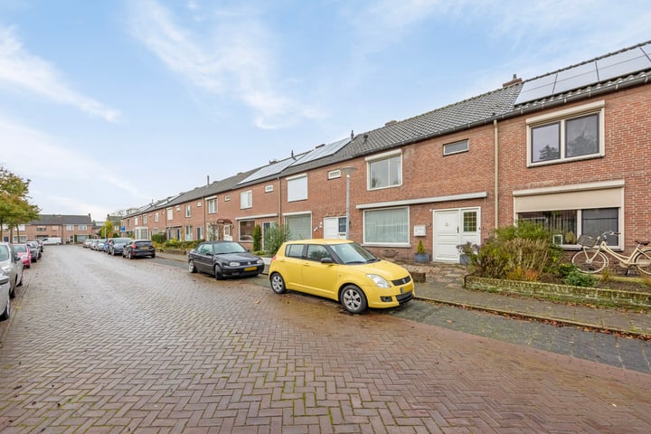 Bekijk foto 42 van Hoornstraat 22