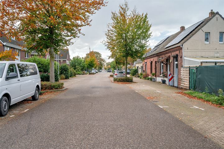 View photo 40 of Huiskensstraat 41