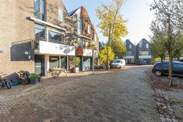 View photo 44 of Kloosterstraat 20