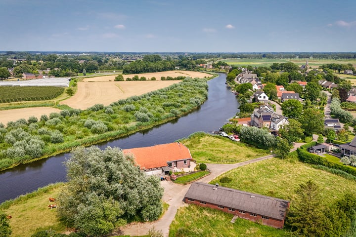 Bekijk foto 4 van Lingedijk 20