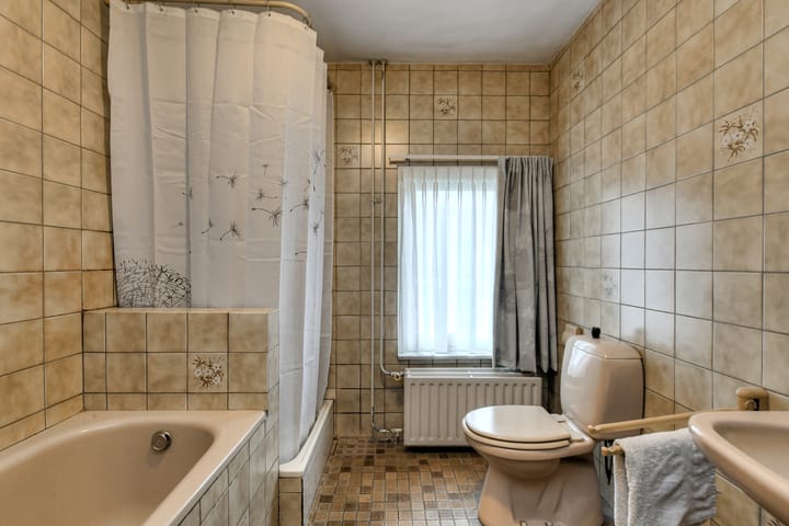 Foto 4 van Dr. Poelsstraat 37