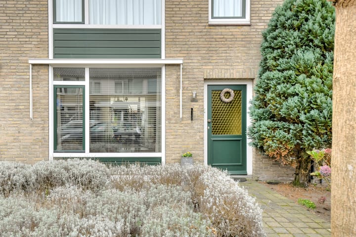 Foto 8 van Dr. Poelsstraat 37