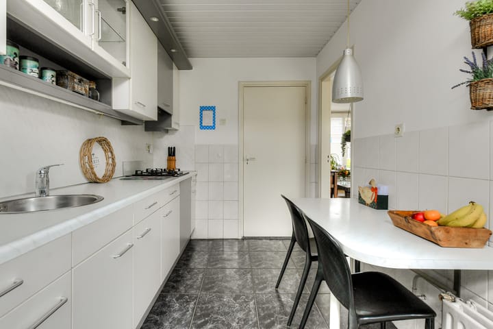 Foto 17 van Dr. Poelsstraat 37