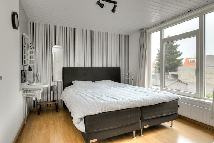 Foto 21 van Dr. Poelsstraat 37