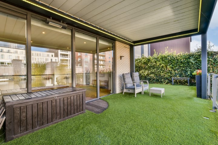 Foto 12 van Zwanebloemlaan 105