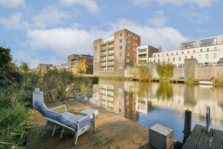 Foto 13 van Zwanebloemlaan 105