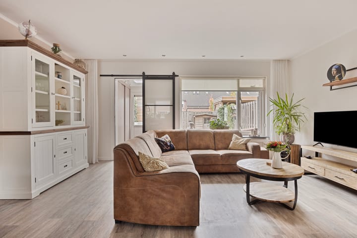 Foto 3 van Meester Streeflandstraat 6