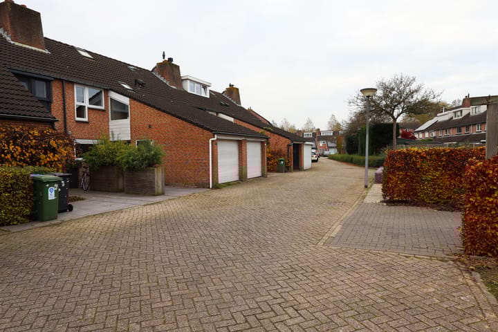 Foto 30 van Jan van Eijckhof 48