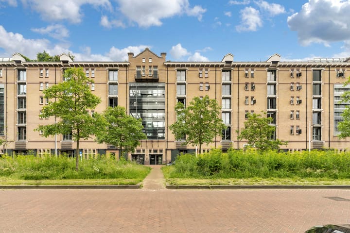 Foto 2 van Lloydstraat 92