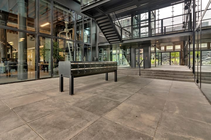 Foto 23 van Lloydstraat 92