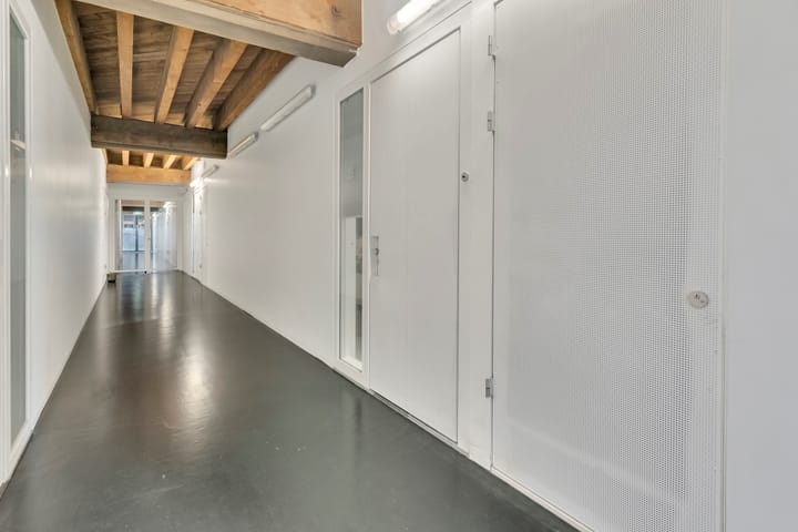 Foto 20 van Lloydstraat 92