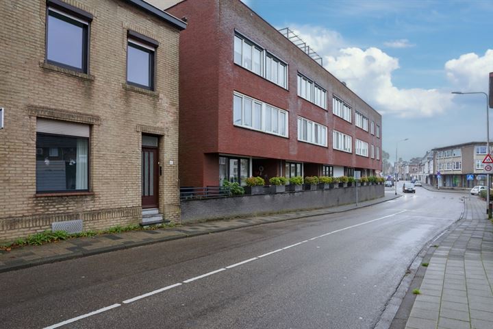 View photo 21 of Kruisstraat 6