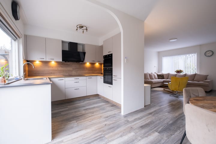 Foto 2 van Verfmolen 5