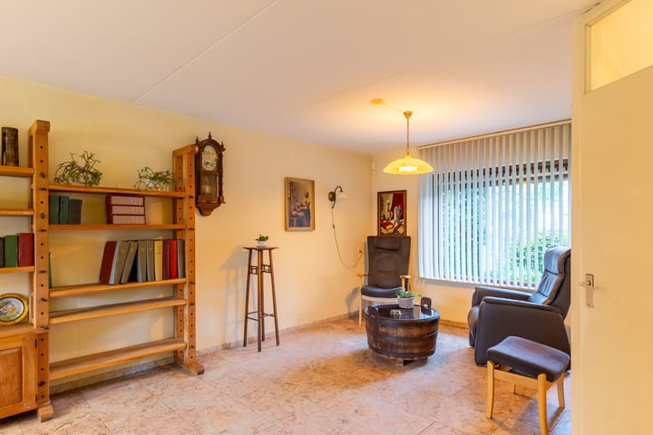 Foto 15 van Rietveldstraat 47