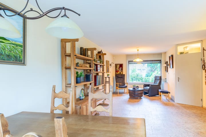 Foto 16 van Rietveldstraat 47