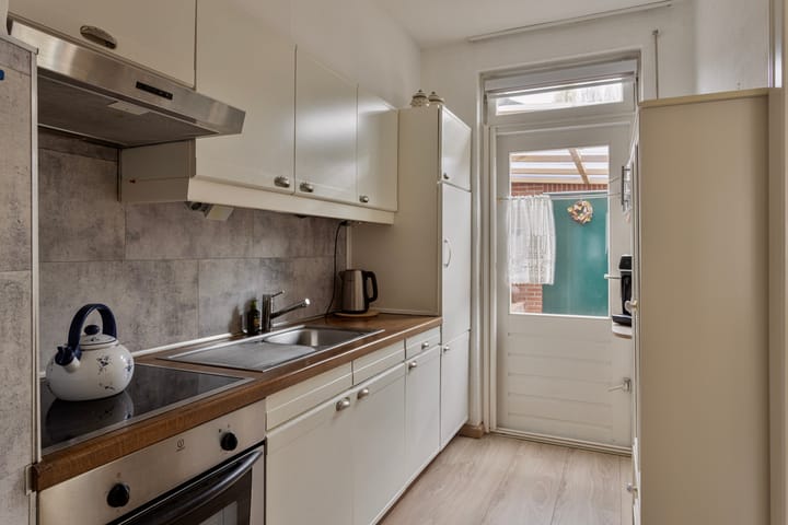 Foto 12 van Kruisboogruwe 27