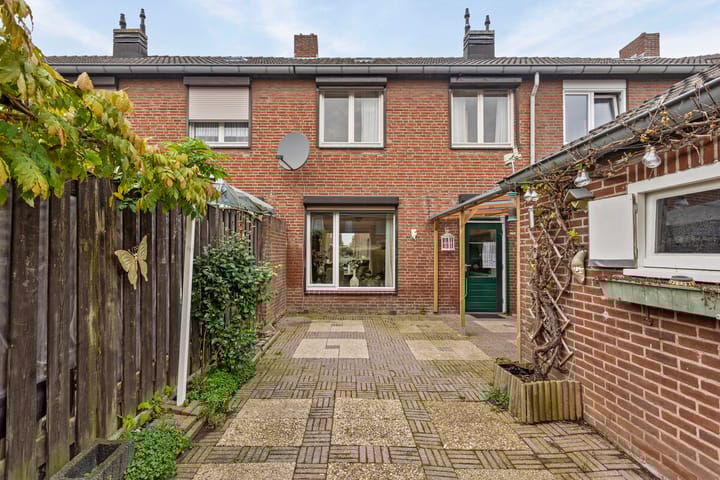 Foto 29 van Kruisboogruwe 27