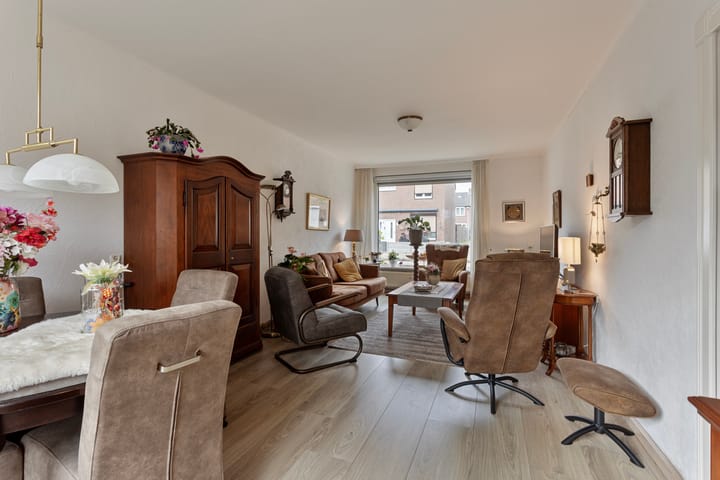 Foto 9 van Kruisboogruwe 27