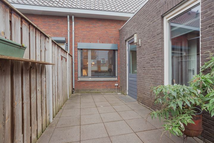 Bekijk foto 28 van Gebr. Douvenstraat 8