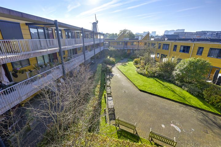 Bekijk foto 4 van Merelstraat 100