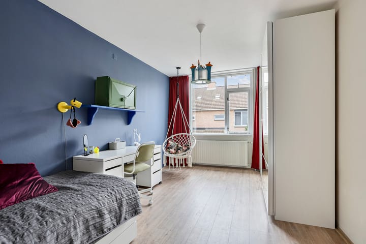 Foto 17 van Schepen van Hemerthstraat 12