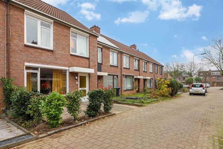 Bekijk foto 40 van Schepen van Hemerthstraat 12